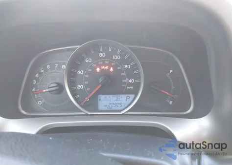 2013 Toyota Rav4 Le z USA, uszkodzony, nr VIN JTMBFREV3DD018975